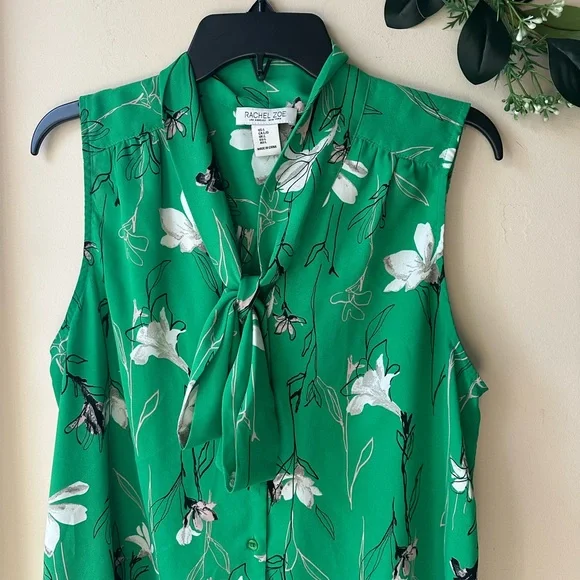 Rachel Zoe Green Floral Sleeveless Blouse - Picture 2 of 6